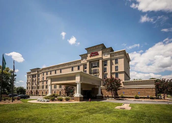 Hampton Inn & Suites Dobson